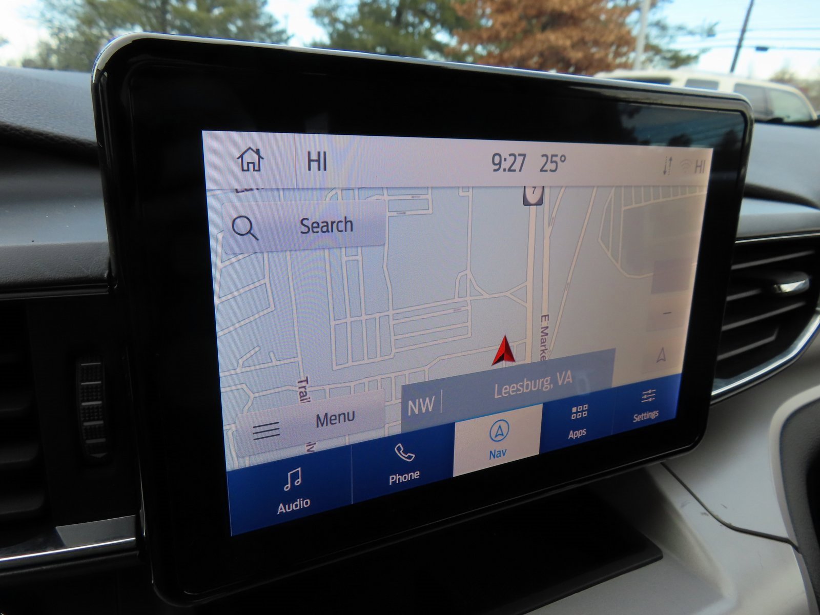 Used 2023 Ford Explorer XLT w/ Equipment Group 202A image 23