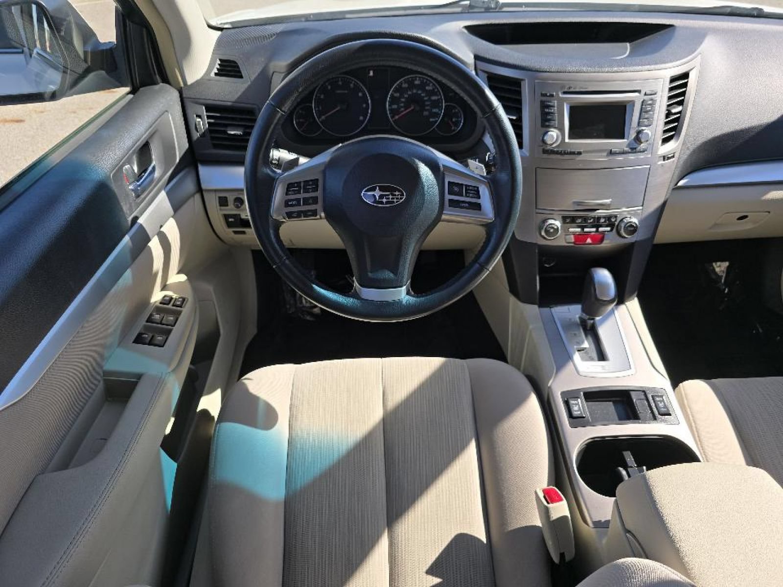 Used 2014 Subaru Outback 2.5i Premium AWD/4WD image 27