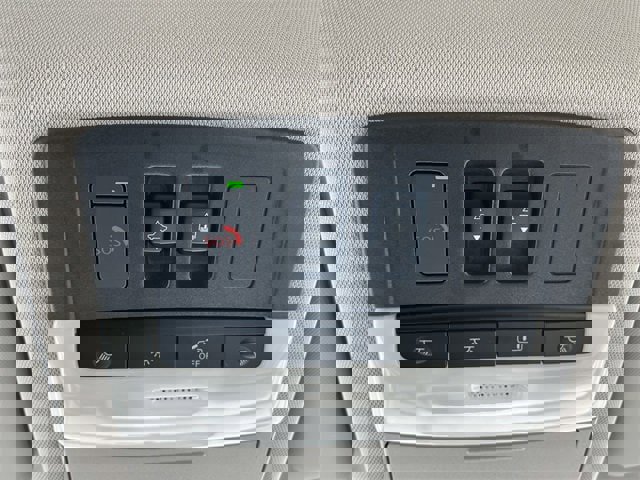 Used 2023 Nissan Rogue SV w/ SV Premium Package image 31