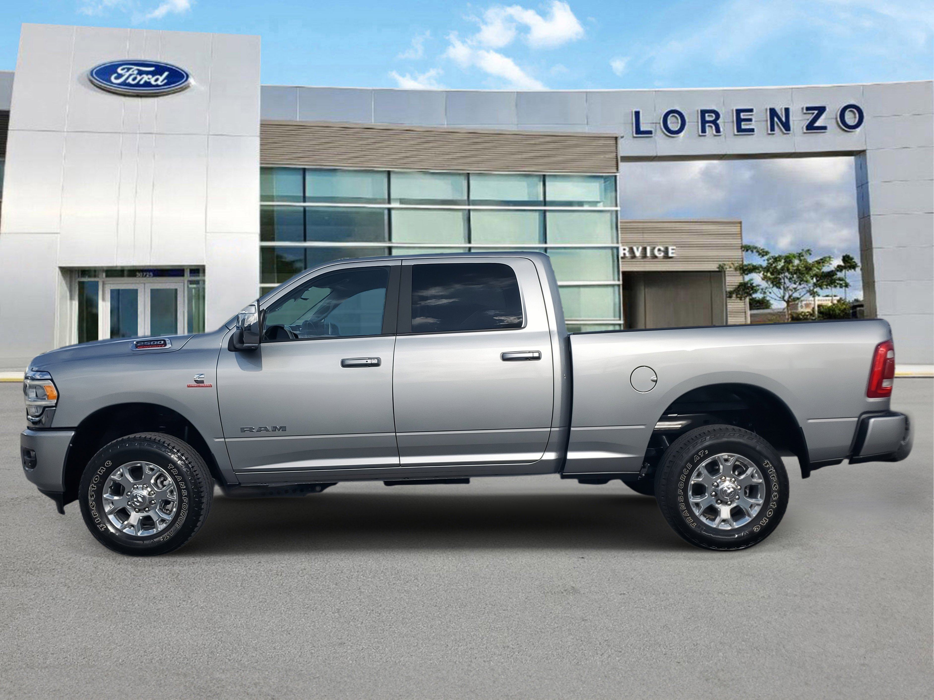 Used 2024 RAM 2500 Laramie image 8