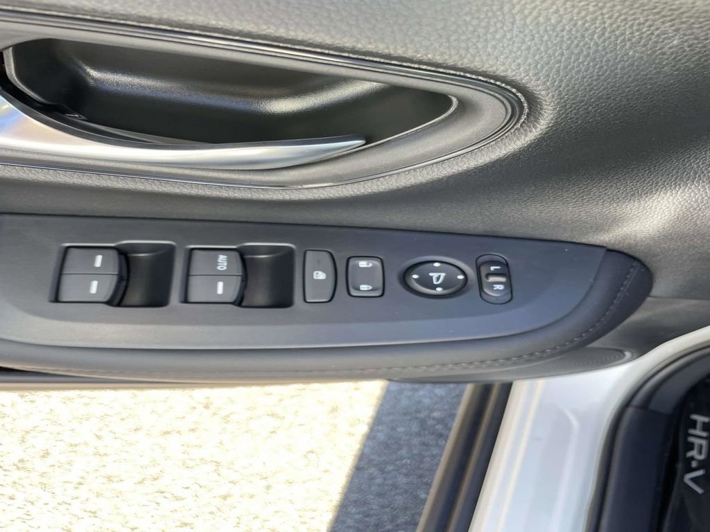 New 2026 Honda HR-V LX image 16