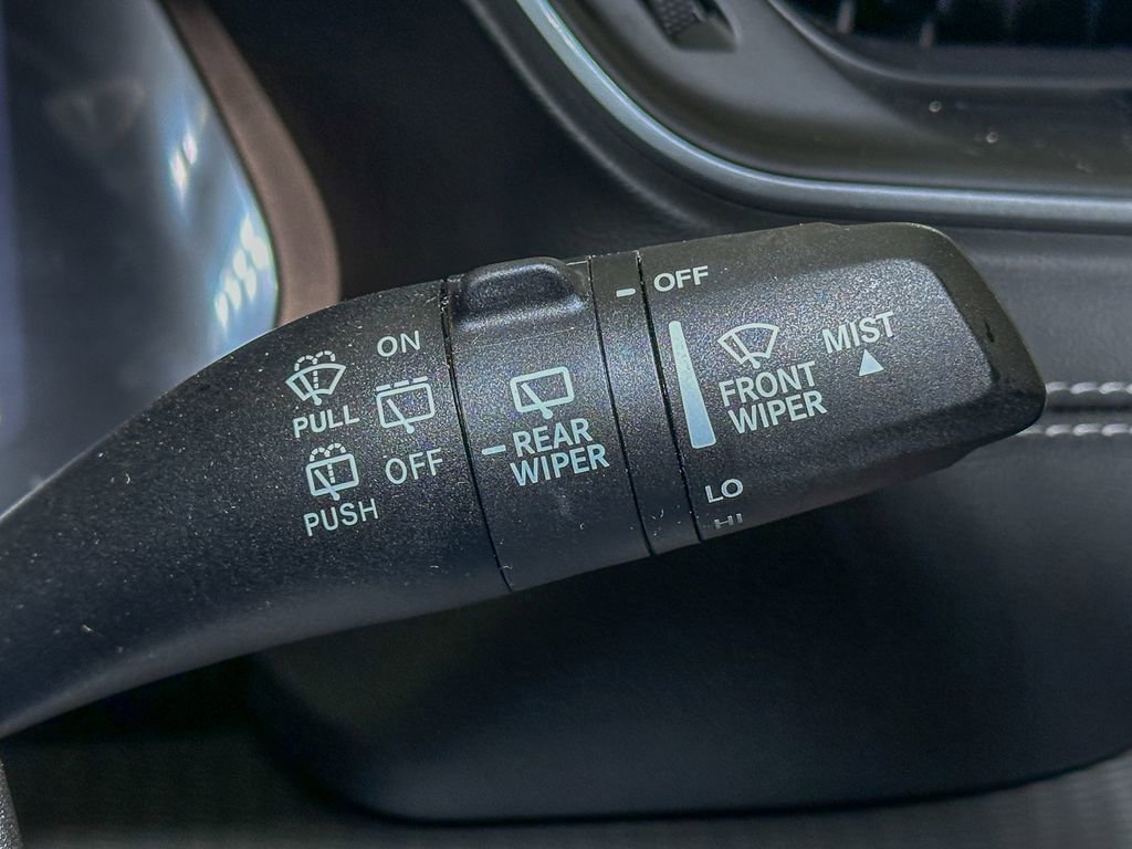 Certified 2024 Jeep Grand Cherokee Laredo w/ Trailer Tow Package image 36