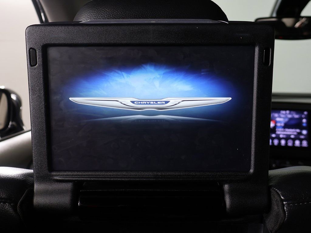 Used 2020 Chrysler Pacifica Touring-L Plus image 28
