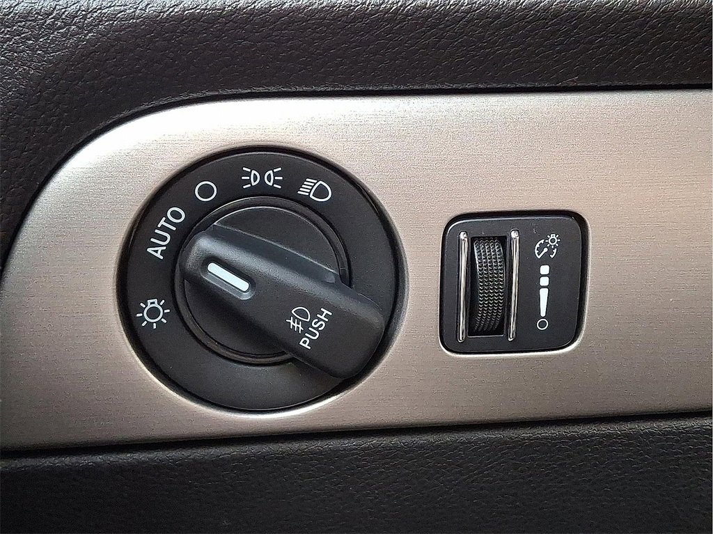 Used 2014 Dodge Durango R/T w/ Technology Group image 26