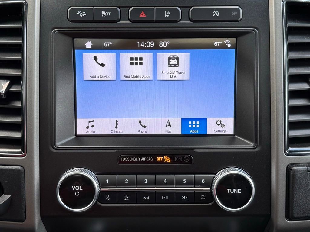 Used 2019 Ford Expedition XLT w/ Equipment Group 202A AWD/4WD image 34