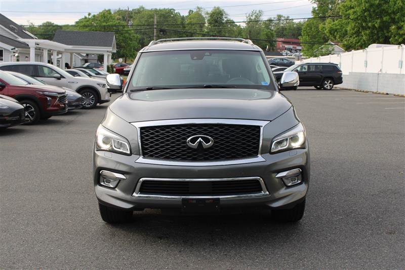 Used 2017 INFINITI QX80 4WD w/ Deluxe Technology Package image 3
