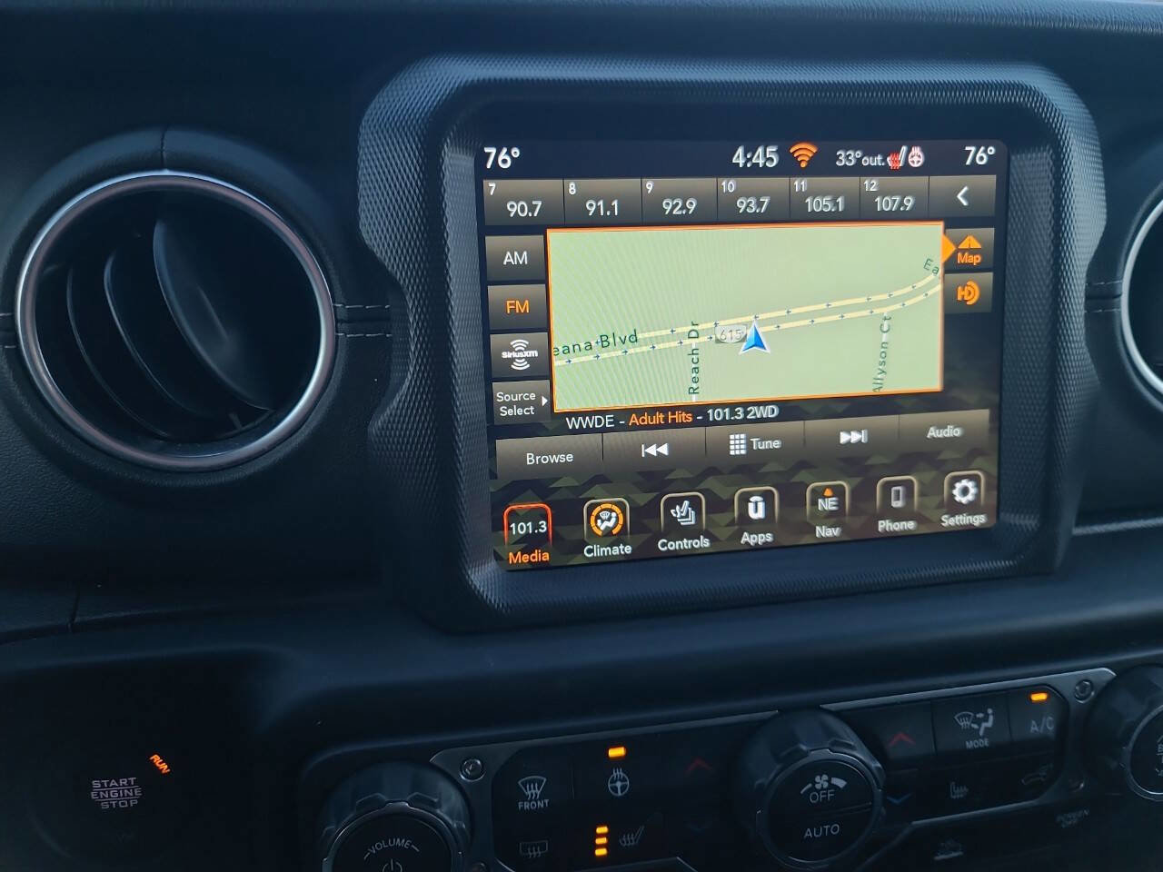 Used 2021 Jeep Gladiator Overland w/ Popular Equipment Package image 26