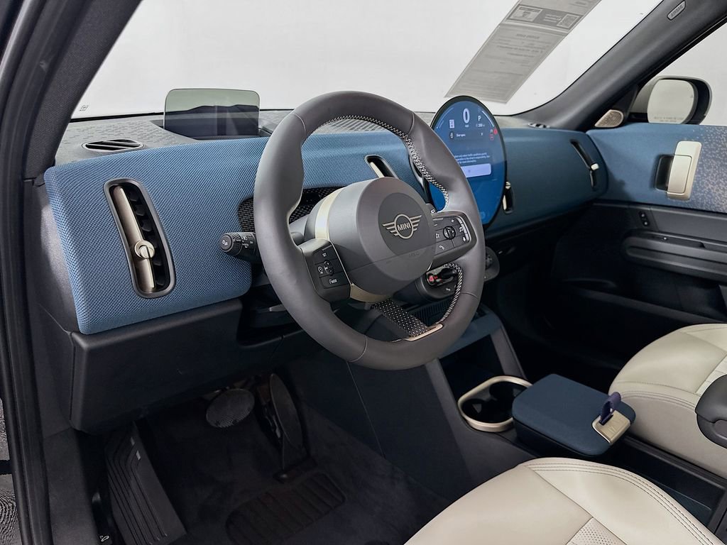 Certified 2025 MINI Cooper Countryman S w/ Comfort Package Max image 9