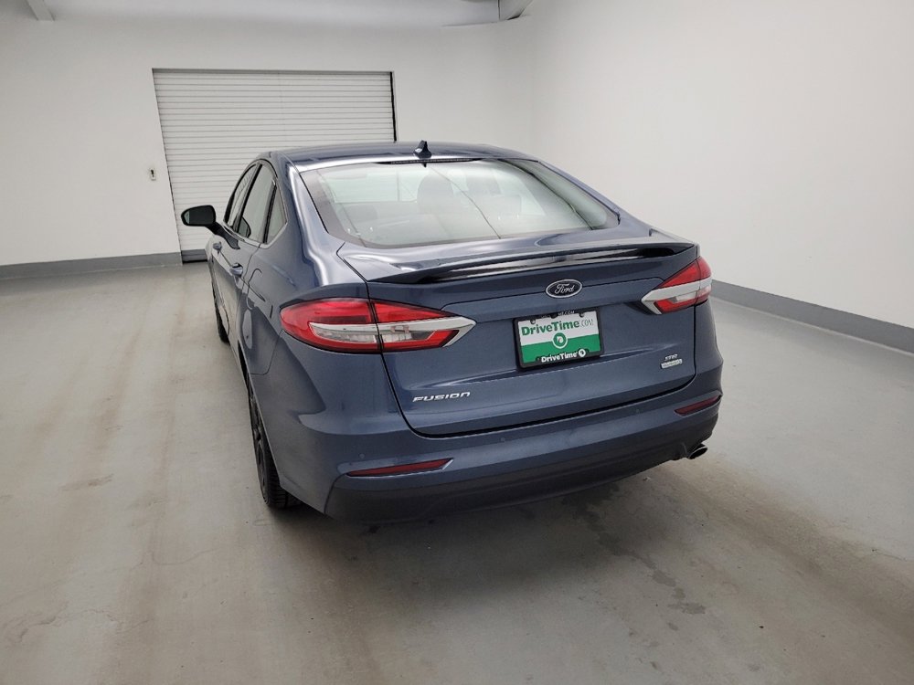 Used 2019 Ford Fusion SE w/ Equipment Group 151A FWD image 6