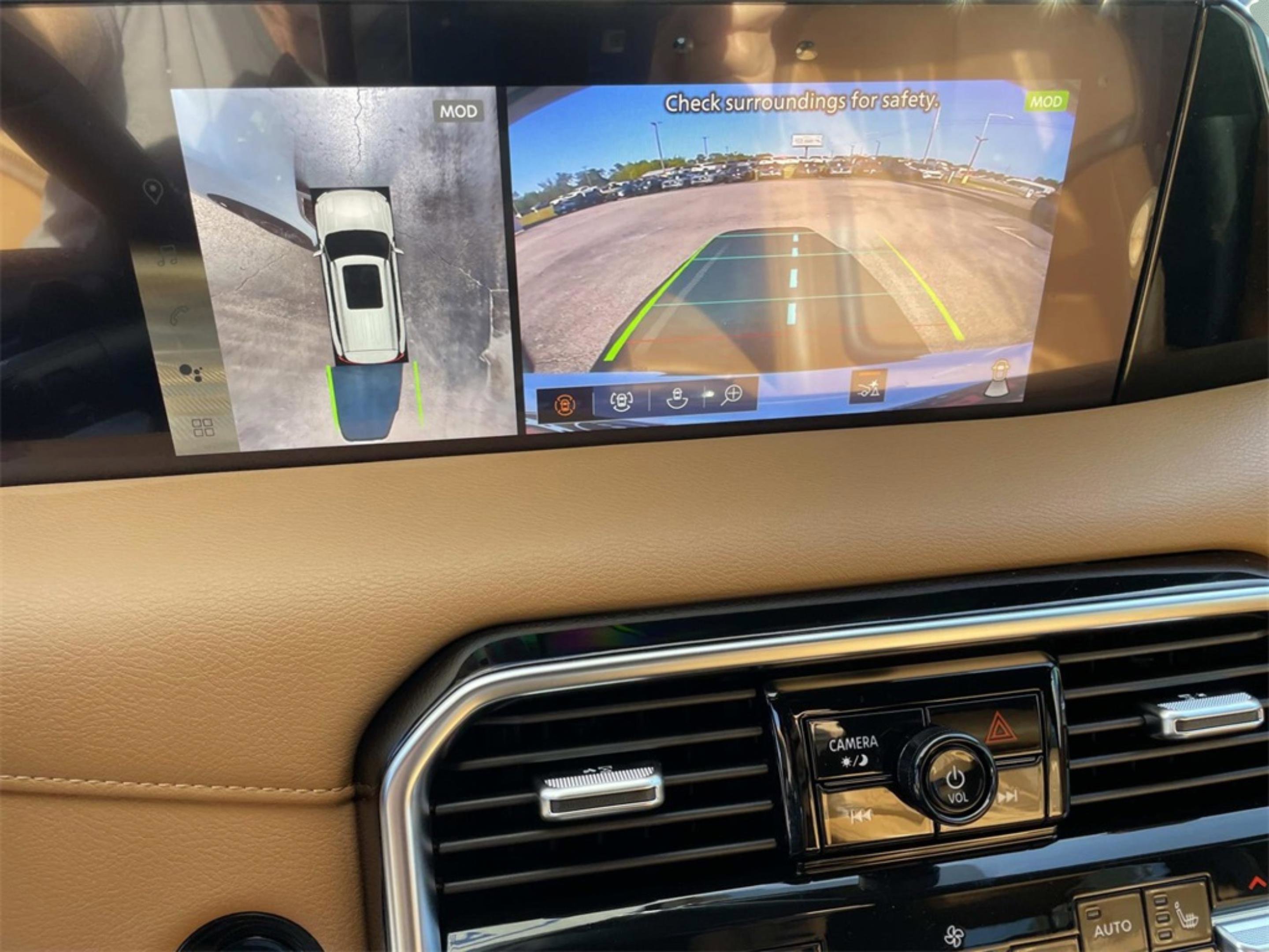 New 2026 Nissan Armada SL w/ Captain's Chari Seat Package image 20