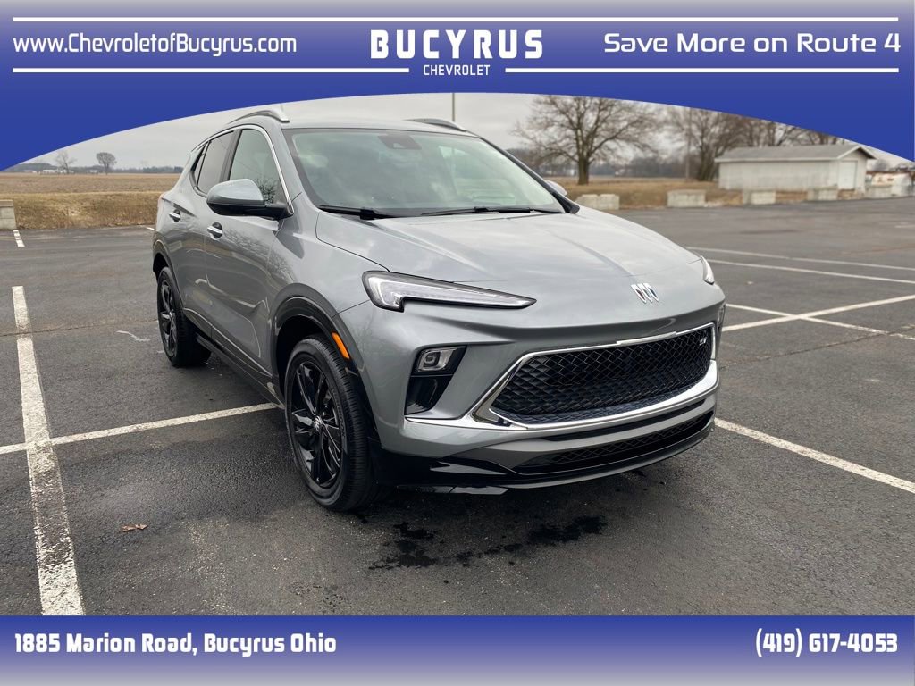 Used 2024 Buick Encore GX Sport Touring image 1