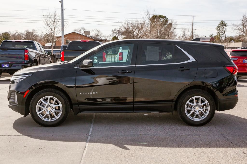 Used 2024 Chevrolet Equinox LT w/ Driver Convenience Package FWD image 8