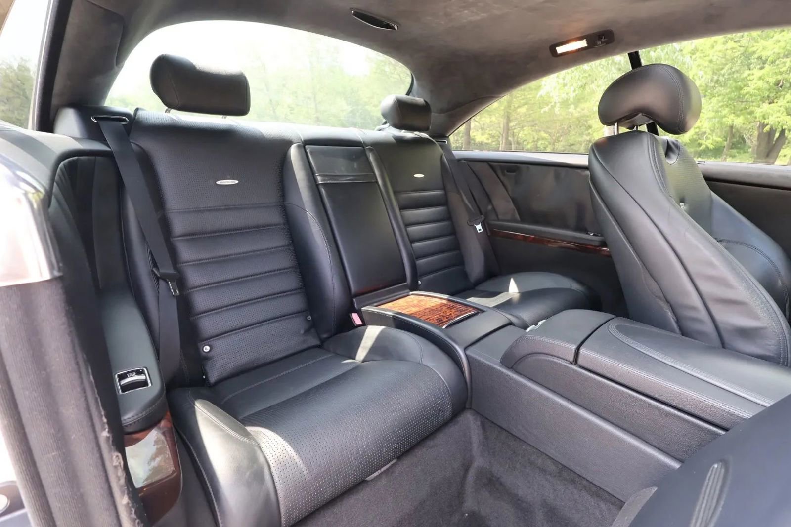 Used 2013 Mercedes-Benz CL 63 AMG image 17