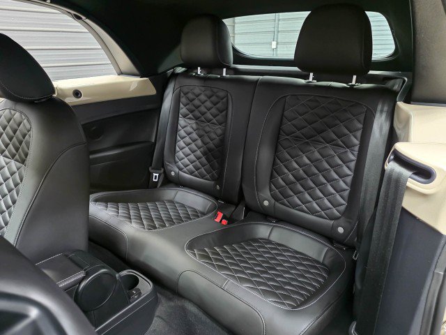 Used 2019 Volkswagen Beetle 2.0T Final Edition SEL FWD image 17