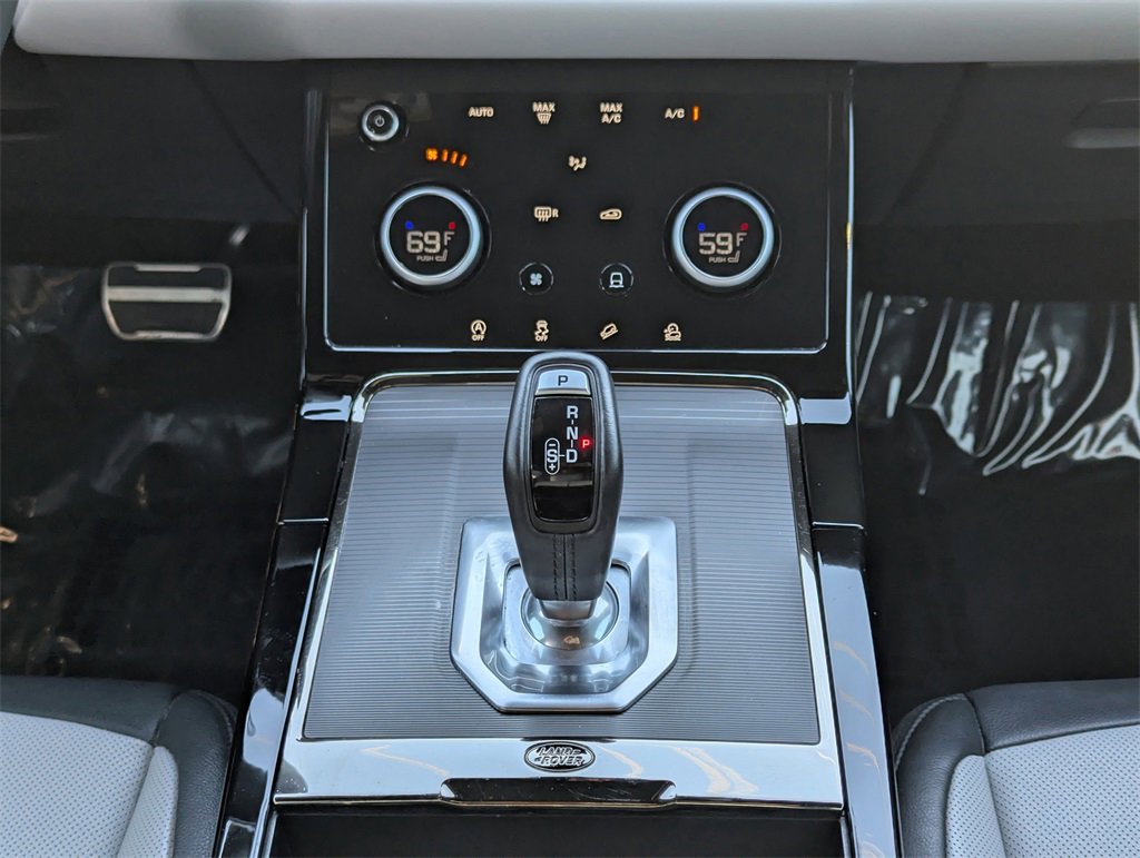 Used 2022 Land Rover Range Rover Evoque R-Dynamic S image 13