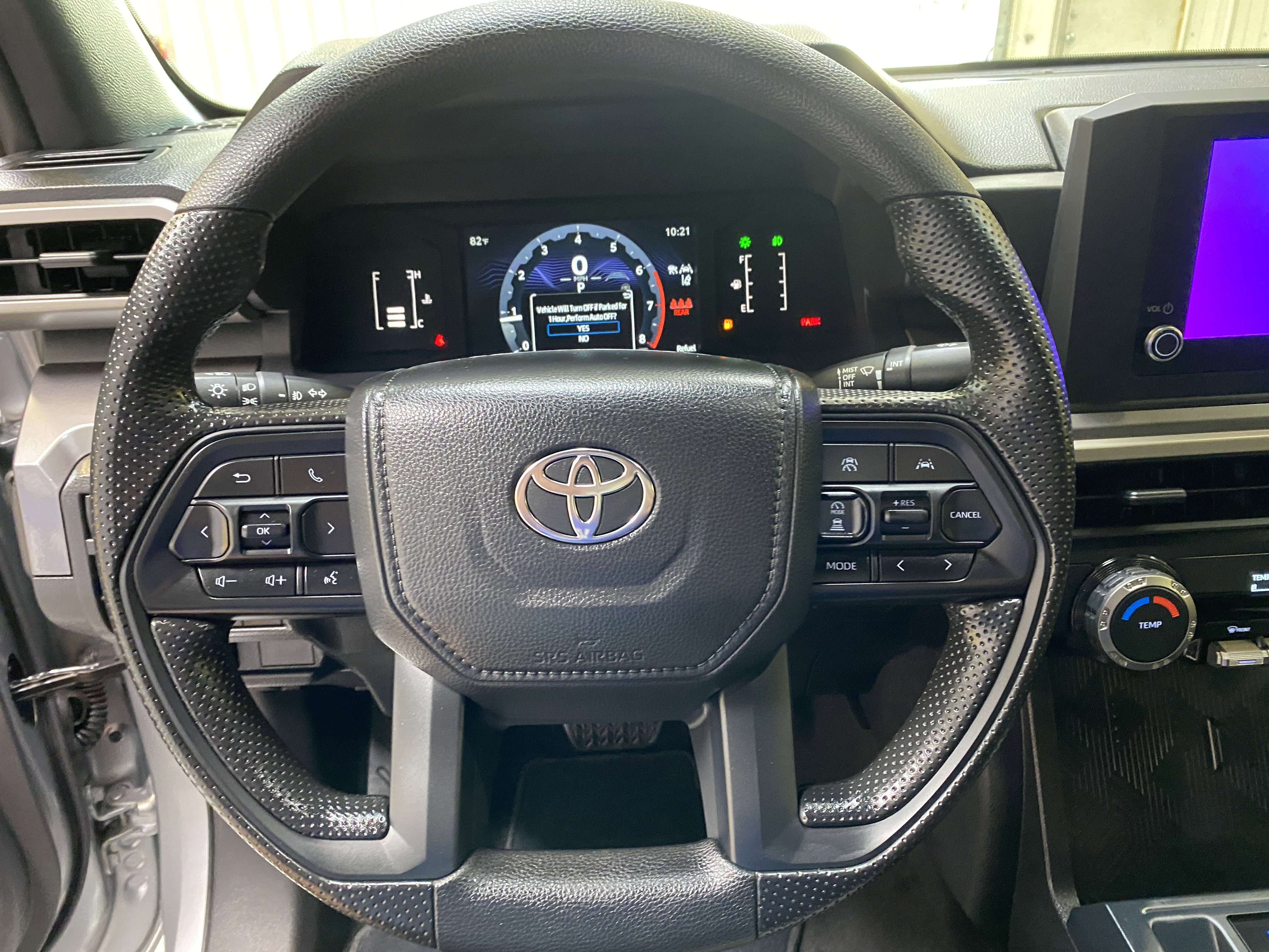Used 2025 Toyota Tacoma SR5 image 31