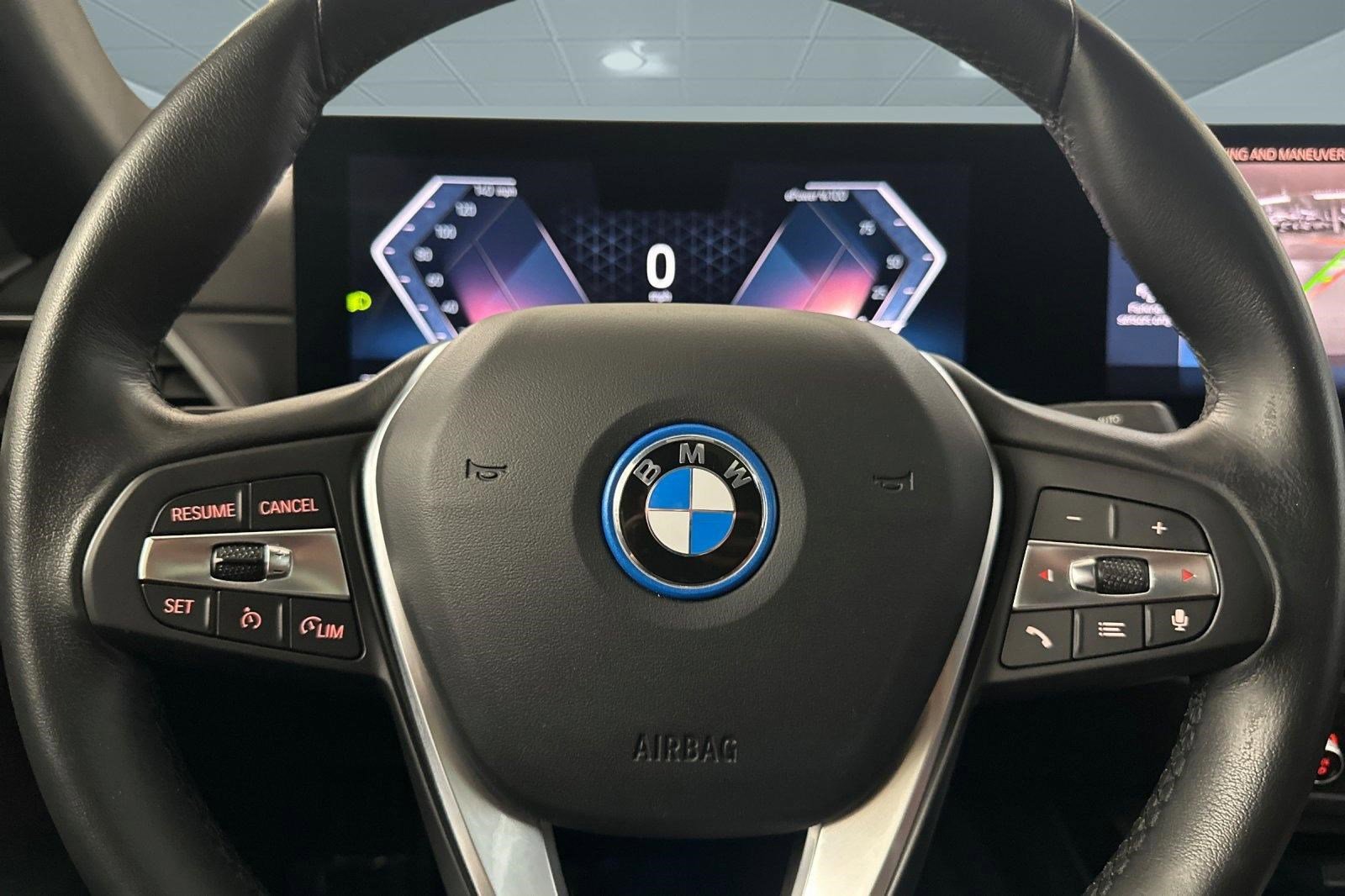 Used 2023 BMW i4 eDrive35 image 18