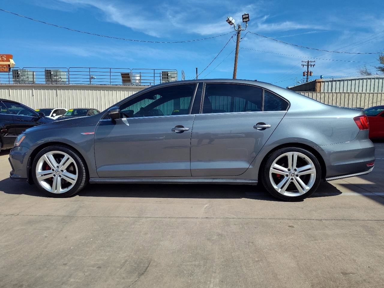 Used 2017 Volkswagen Jetta GLI FWD image 7