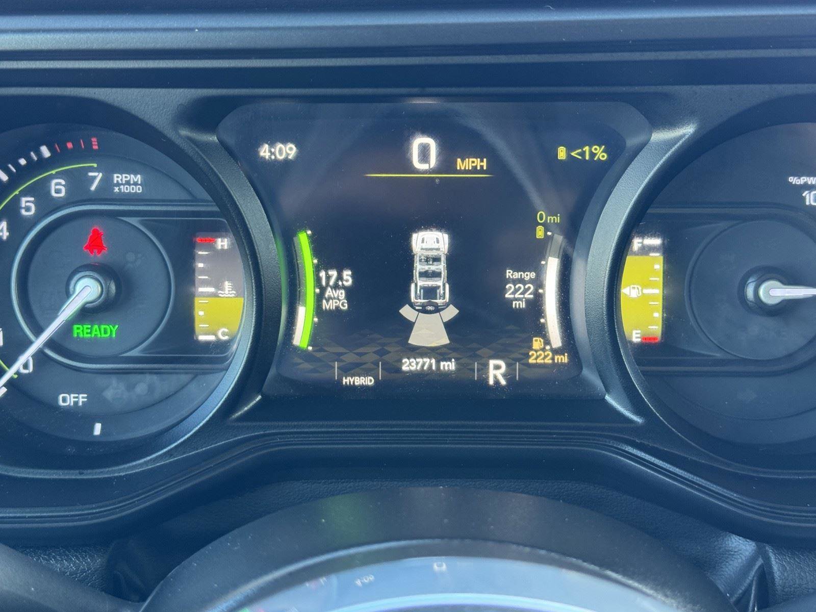 Certified 2025 Jeep Wrangler Sahara w/ Safety Group AWD/4WD image 21