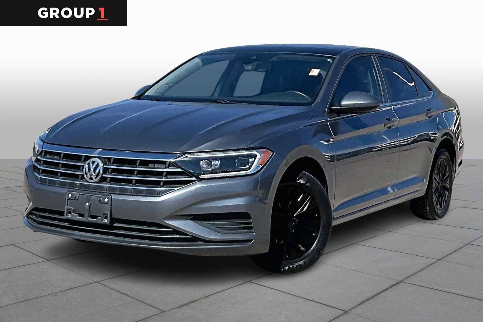 Used 2019 Volkswagen Jetta SEL w/ Cold Weather Package