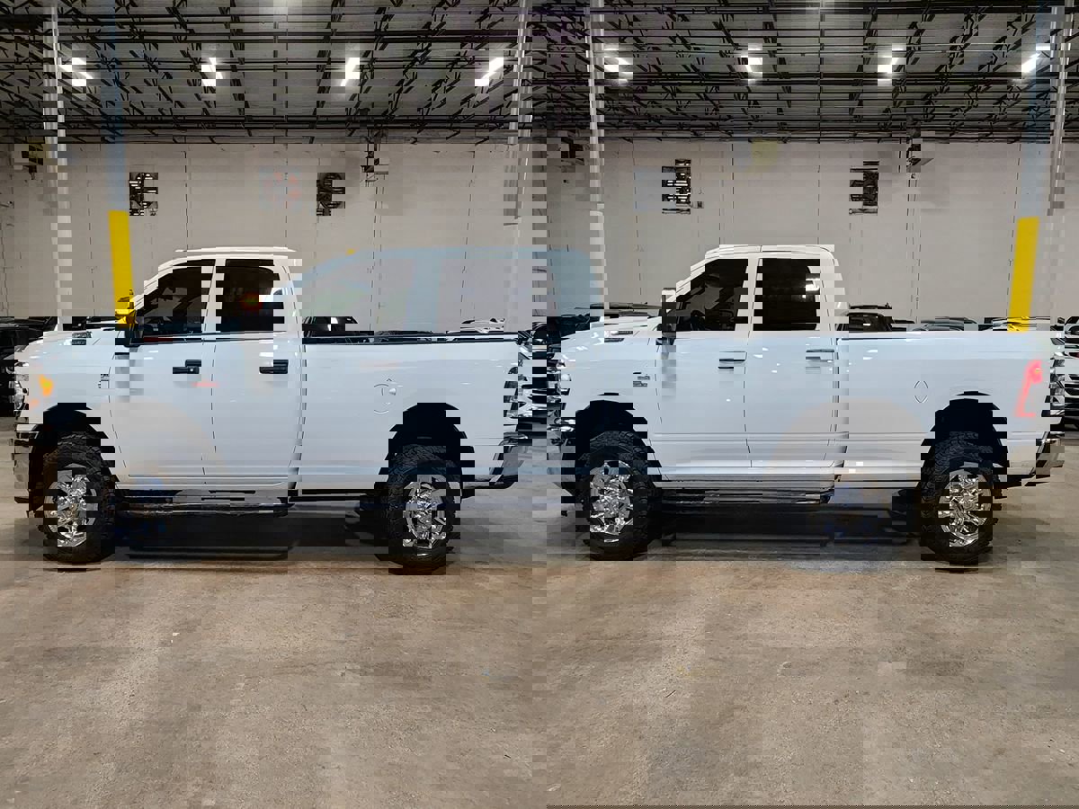 Used 2023 RAM 3500 Tradesman w/ Chrome Appearance Group image 7