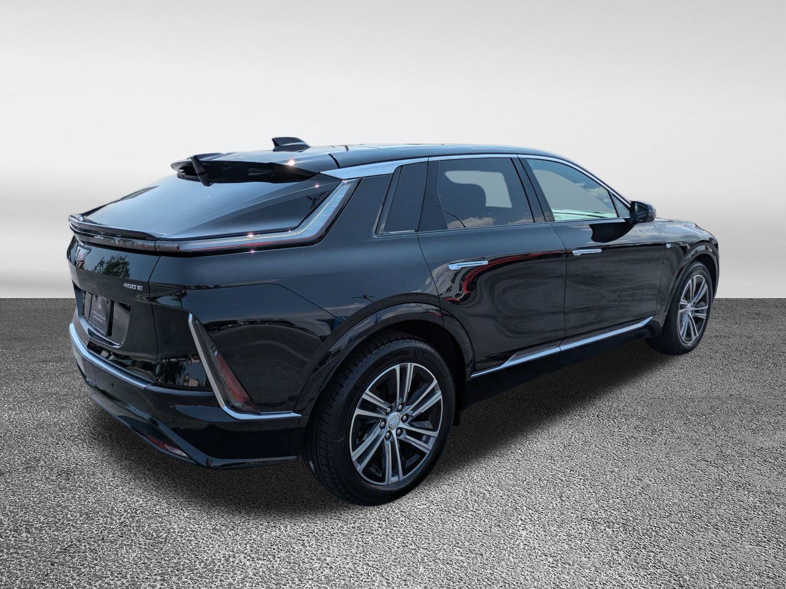 New 2026 Cadillac Lyriq Luxury RWD image 25