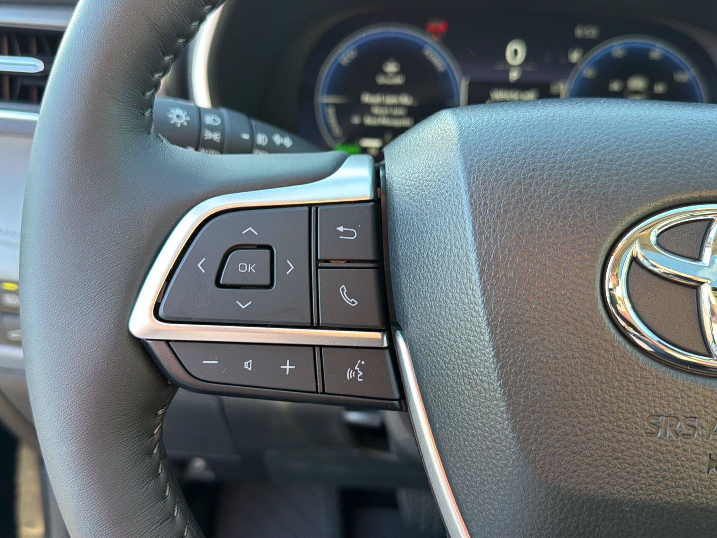 New 2026 Toyota Highlander Limited AWD/4WD image 22