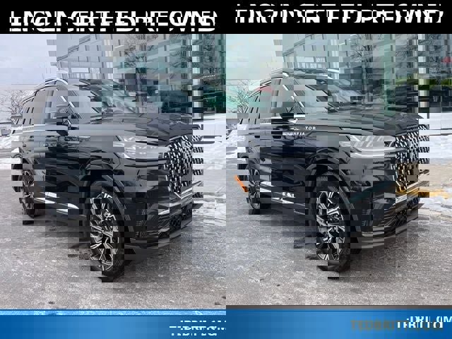 Used 2025 Lincoln Aviator Premiere image 1