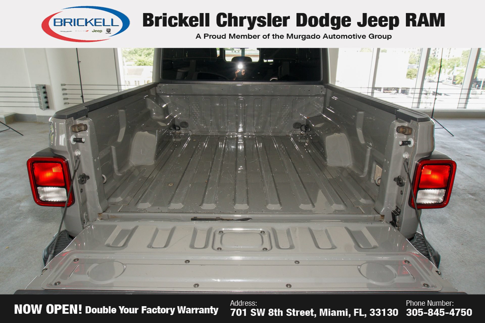 Used 2022 Jeep Gladiator Sport AWD/4WD image 10