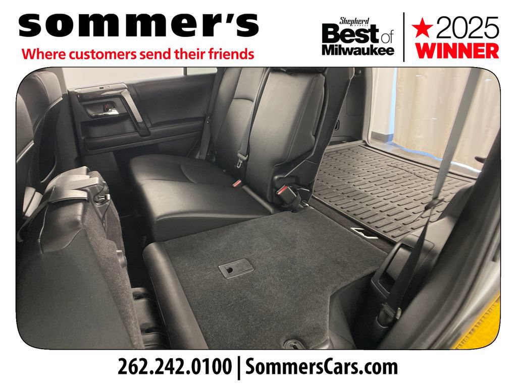 Used 2020 Toyota 4Runner TRD Off-Road Premium w/ Moonroof Package AWD/4WD image 28