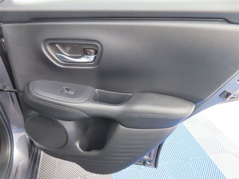 Used 2025 Honda HR-V LX image 25