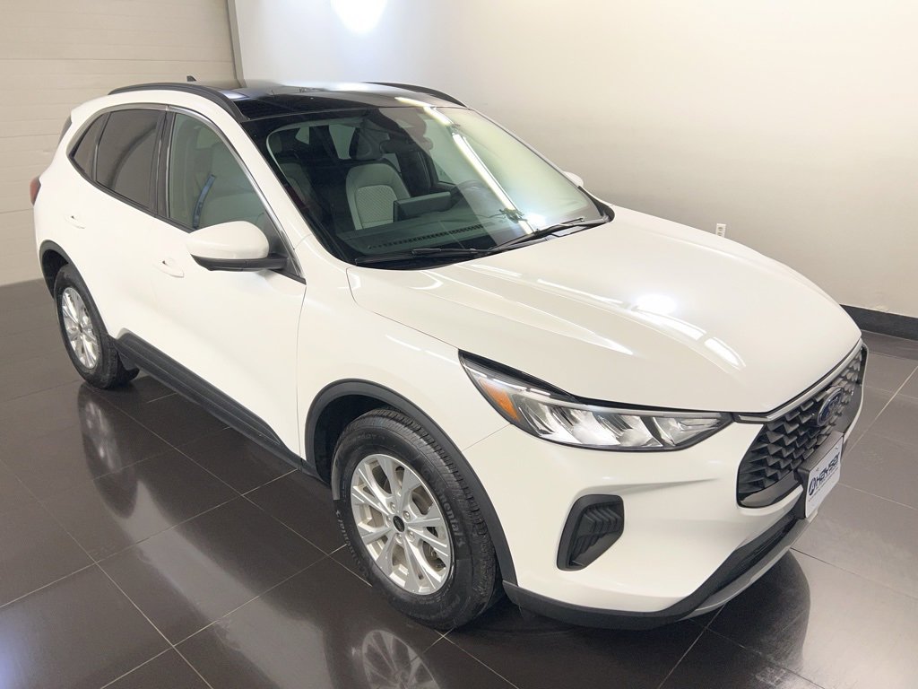 Certified 2023 Ford Escape Active w/ Tech Pack #2 video 1
