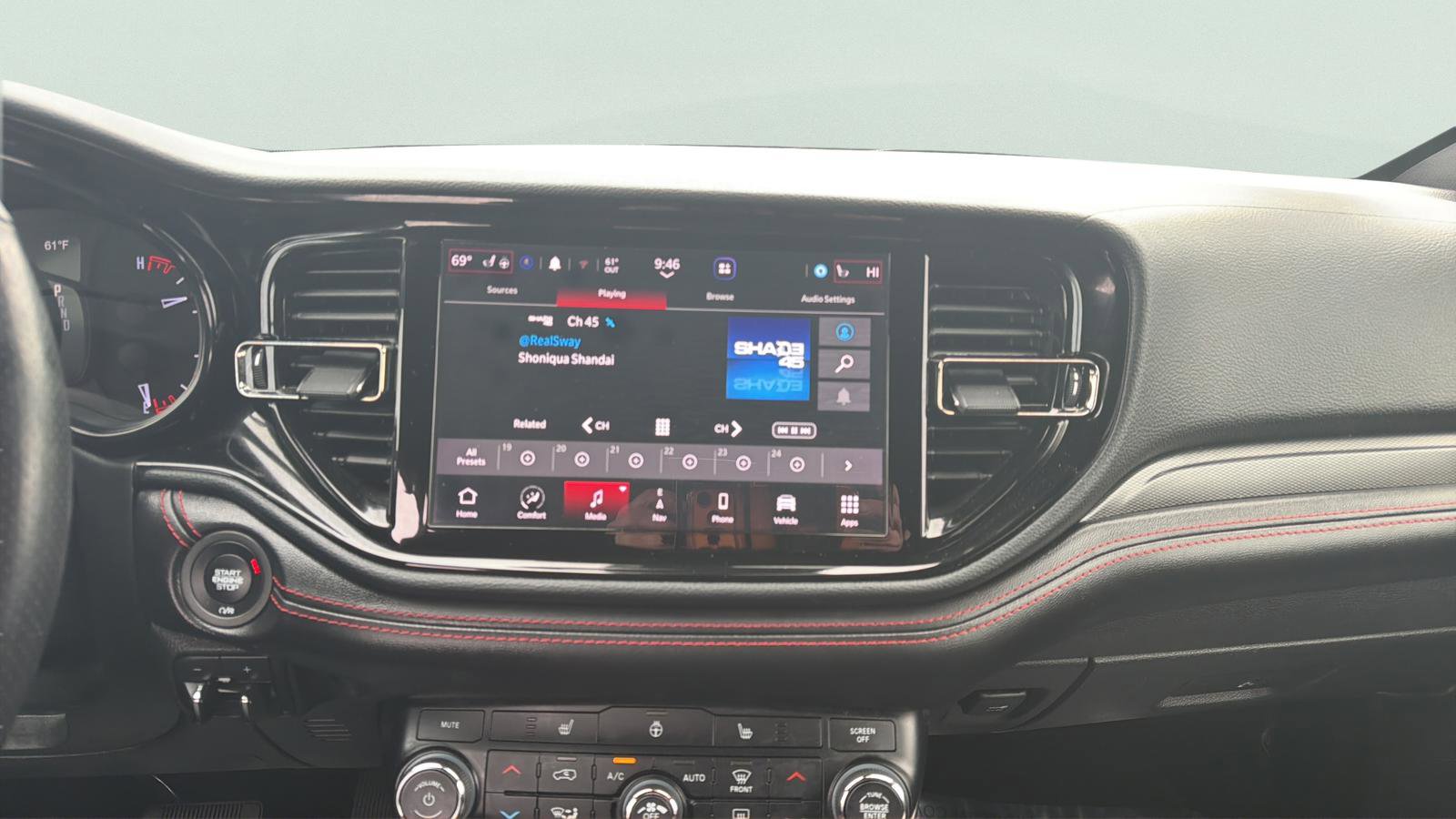 Used 2023 Dodge Durango GT image 14