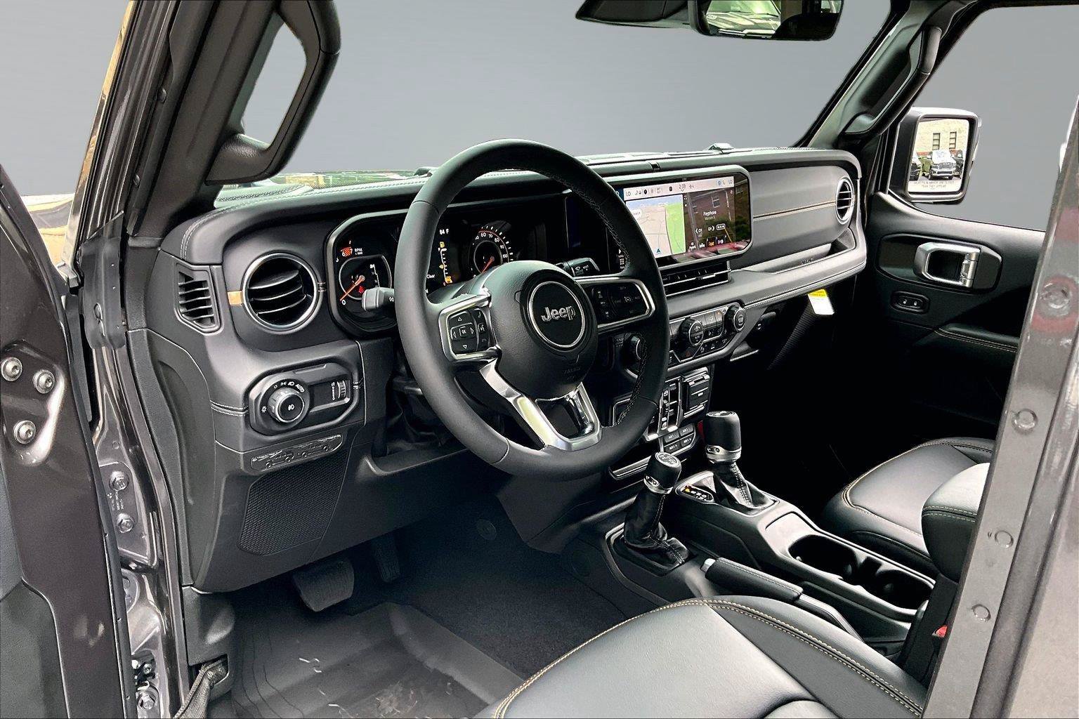 New 2026 Jeep Wrangler Unlimited Sahara AWD/4WD image 7