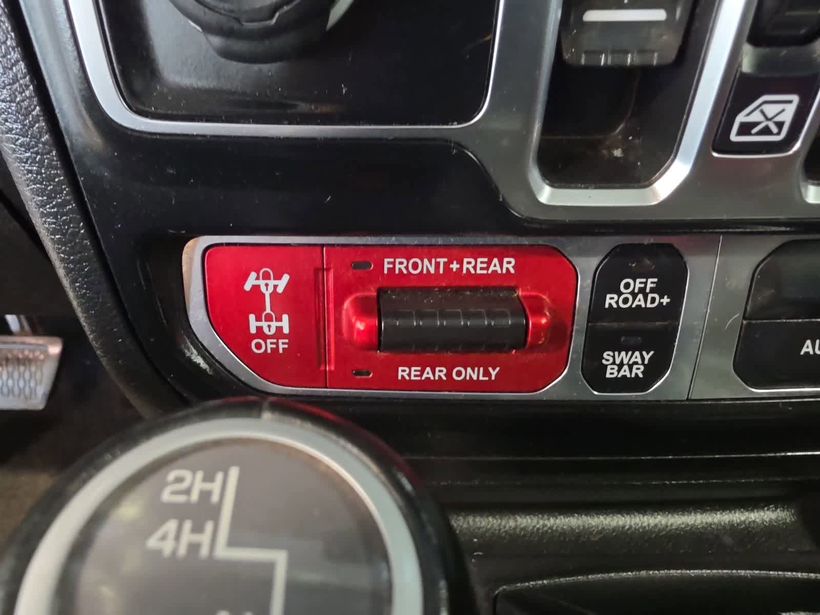 Used 2021 Jeep Wrangler Unlimited Rubicon w/ Uconnect 4C Nav & Sound Group AWD/4WD image 21