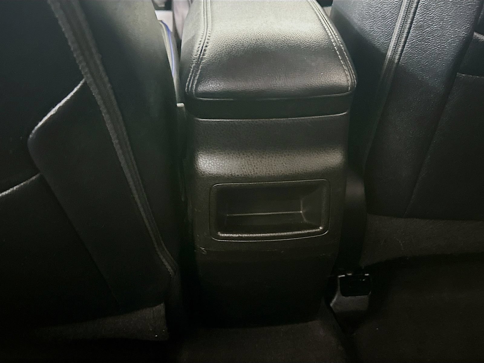 Used 2019 Toyota Corolla SE FWD image 28