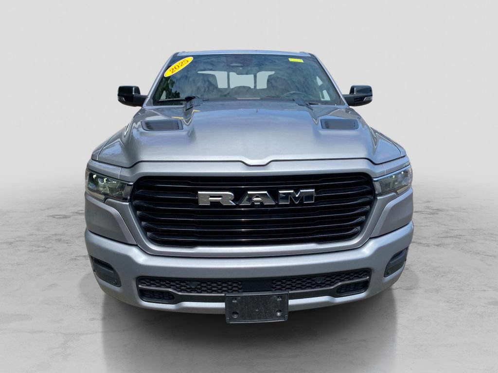 Used 2025 RAM 1500 Laramie w/ Sport Appearance Package AWD/4WD image 10