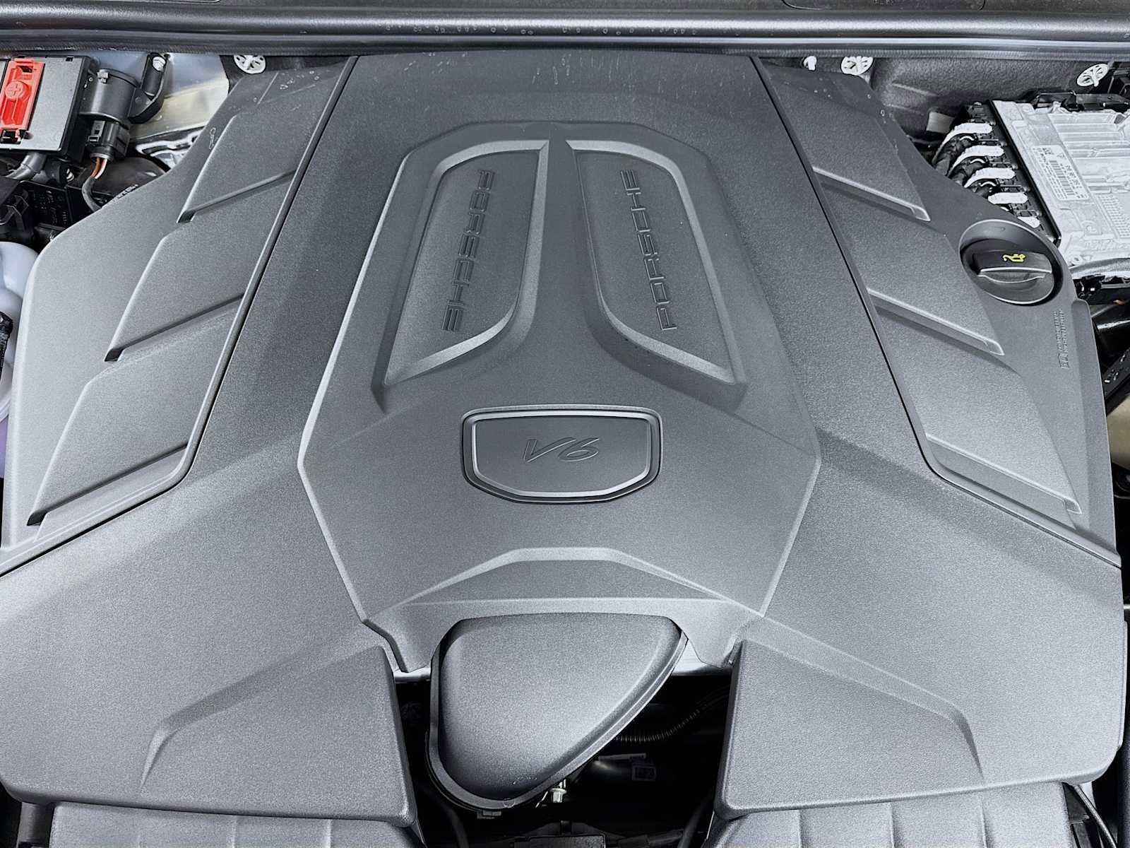 New 2025 Porsche Cayenne image 31