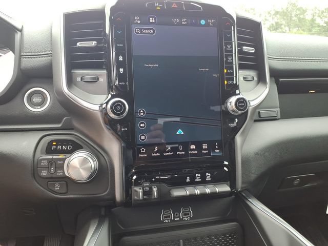New 2026 RAM 1500 Laramie AWD/4WD image 15