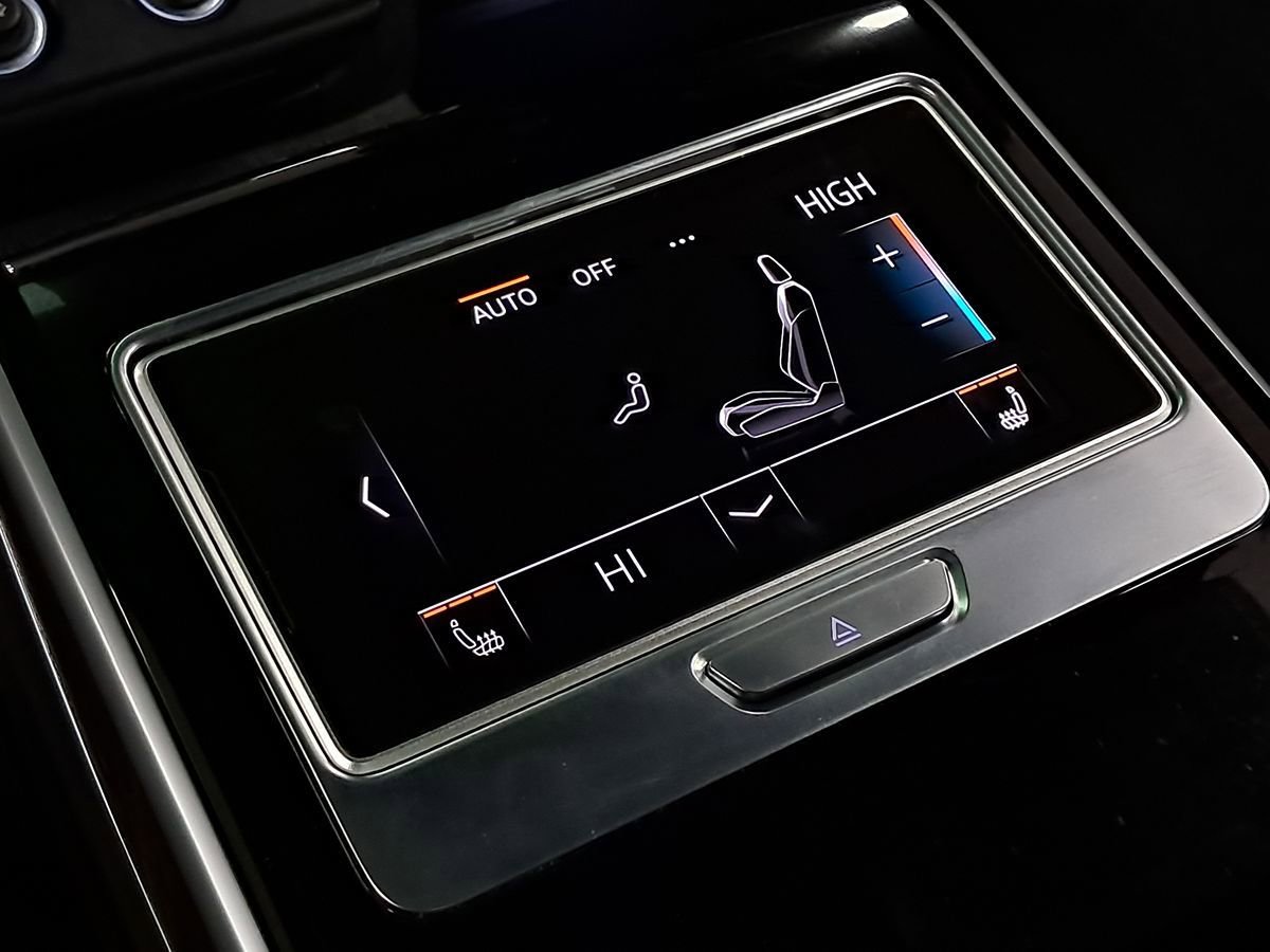 Used 2021 Audi A8 L 4.0T w/ Executive Plus Package image 59