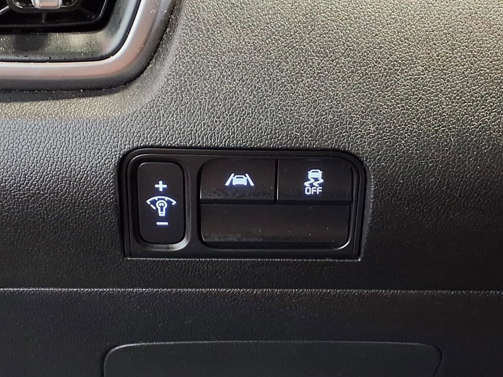 Used 2022 Kia Sorento LX AWD/4WD image 19