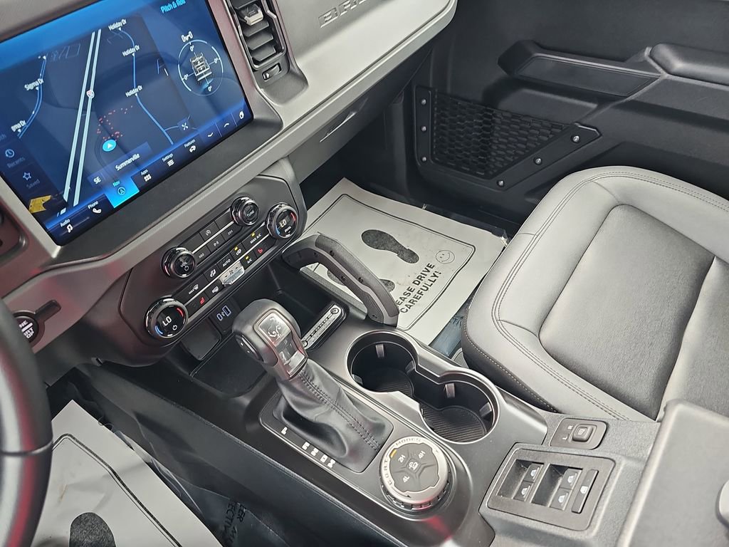 Used 2024 Ford Bronco Big Bend image 30