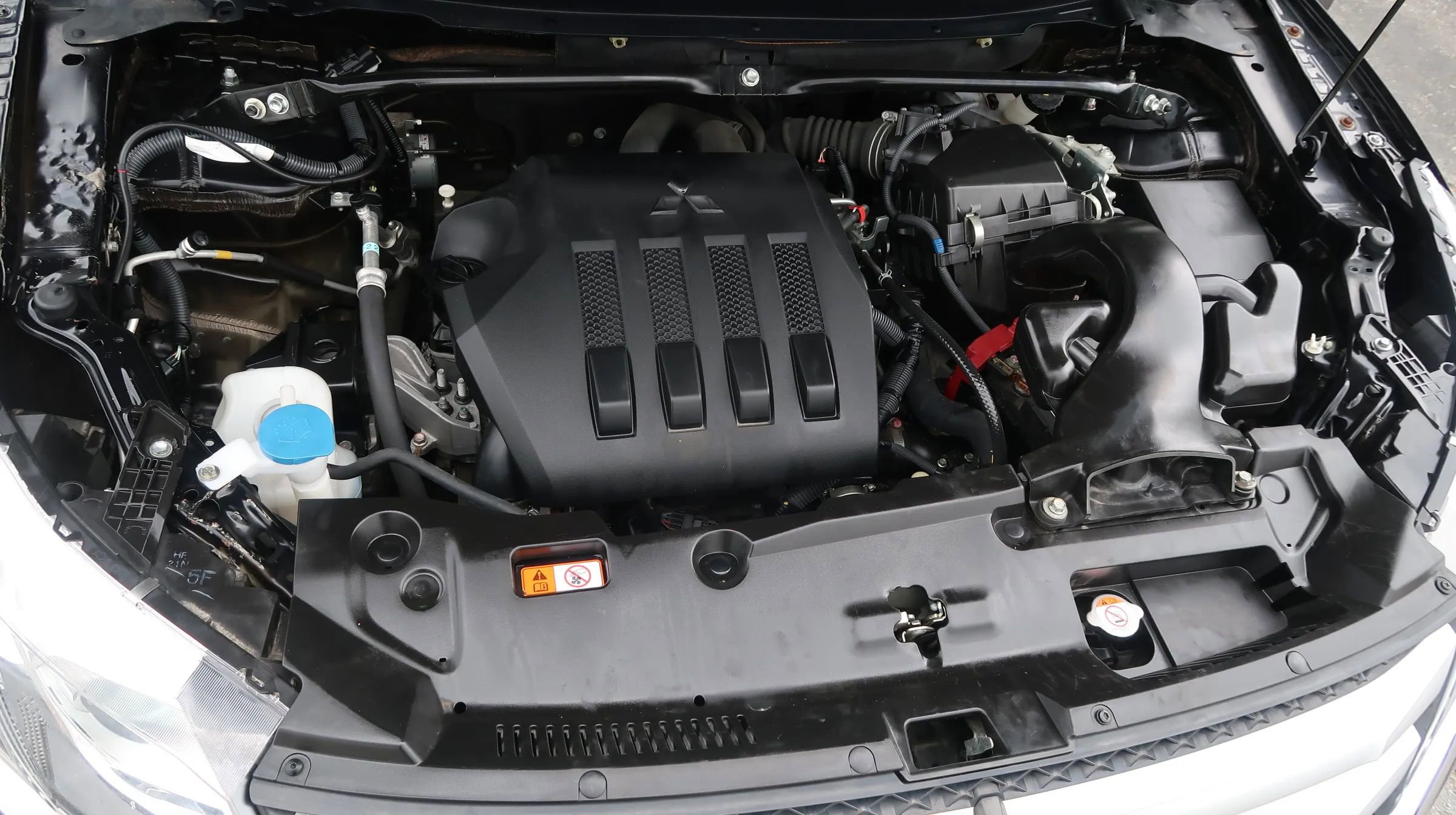 Used 2019 Mitsubishi Eclipse Cross ES image 41