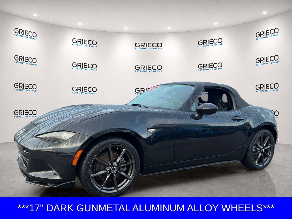 Used 2016 MAZDA MX-5 Miata Club RWD image 3