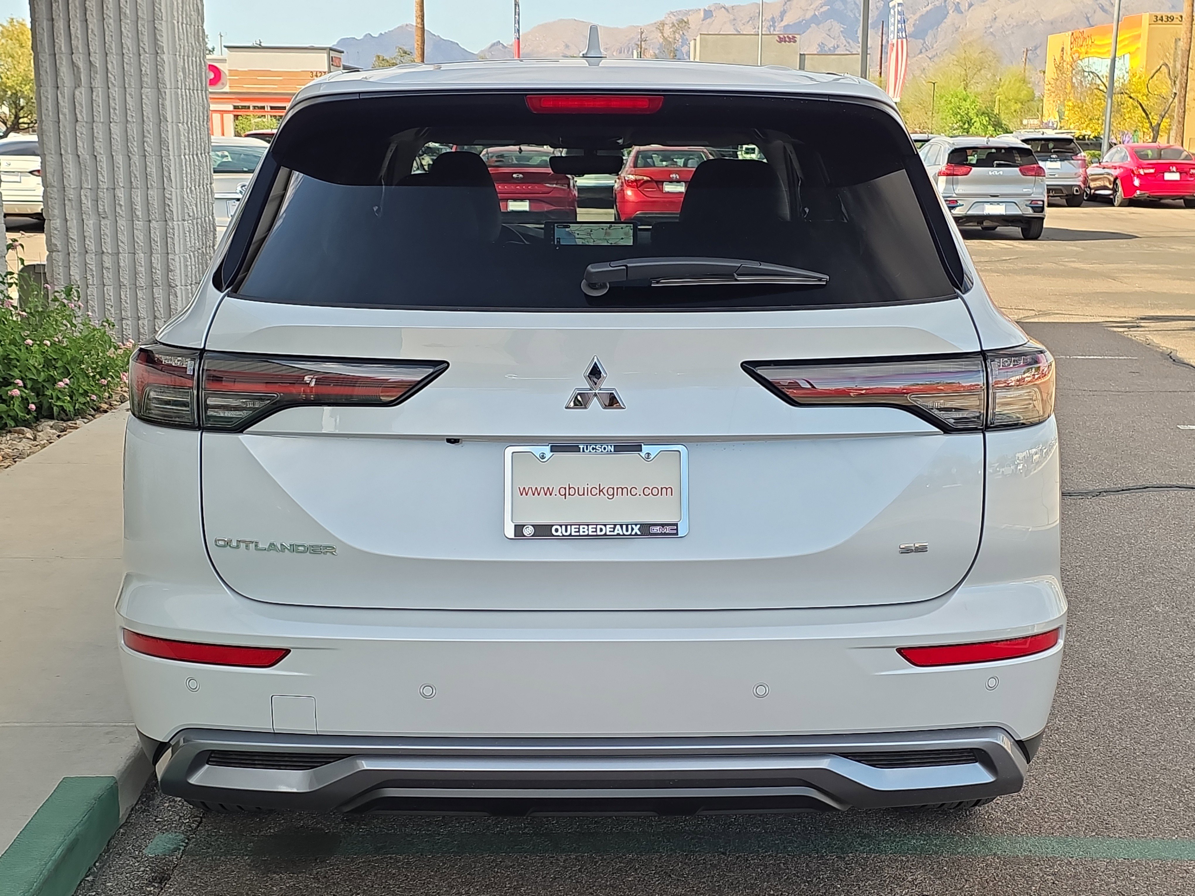 New 2026 Mitsubishi Outlander SE FWD image 6
