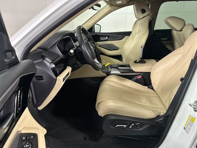 Used 2023 Acura MDX SH-AWD w/ Advance Package image 11