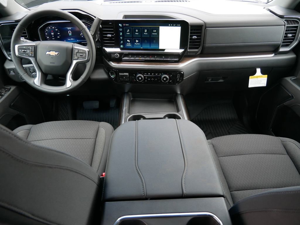 New 2026 Chevrolet Silverado 3500 LT w/ All Star Edition AWD/4WD image 17