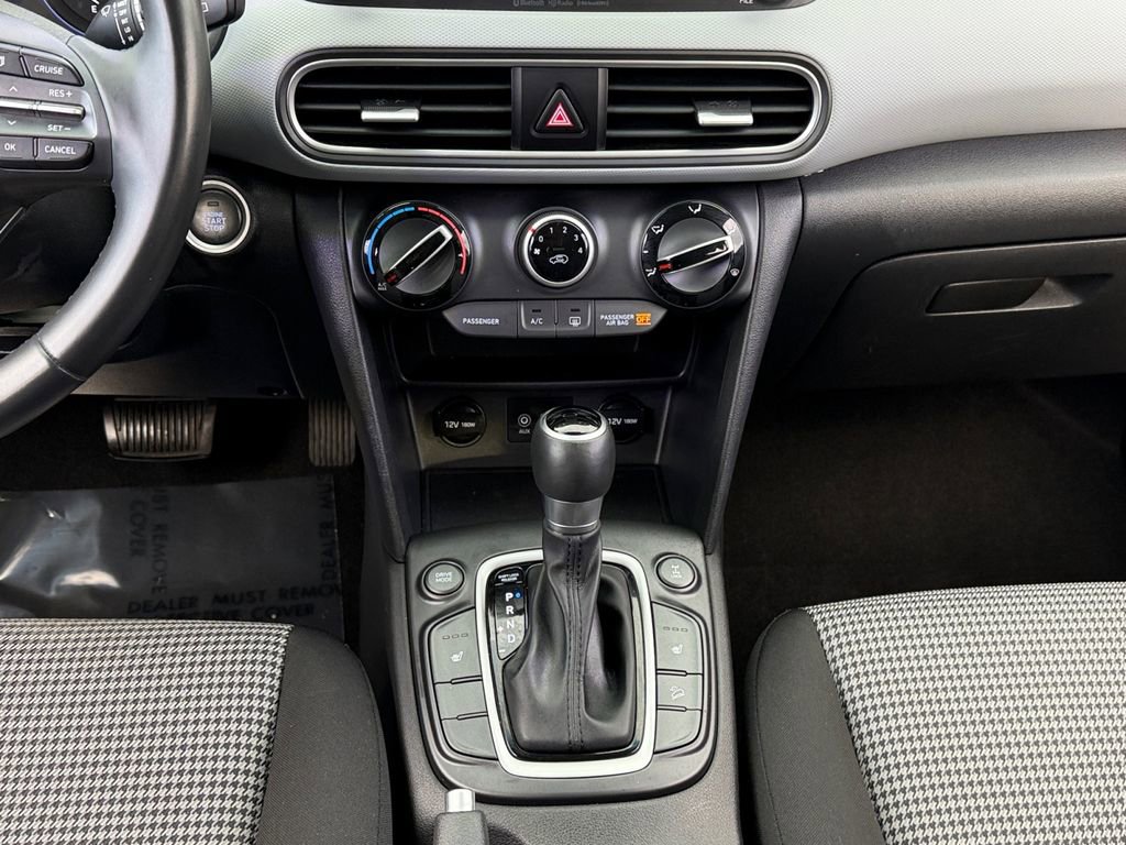 Used 2018 Hyundai Kona SEL image 13