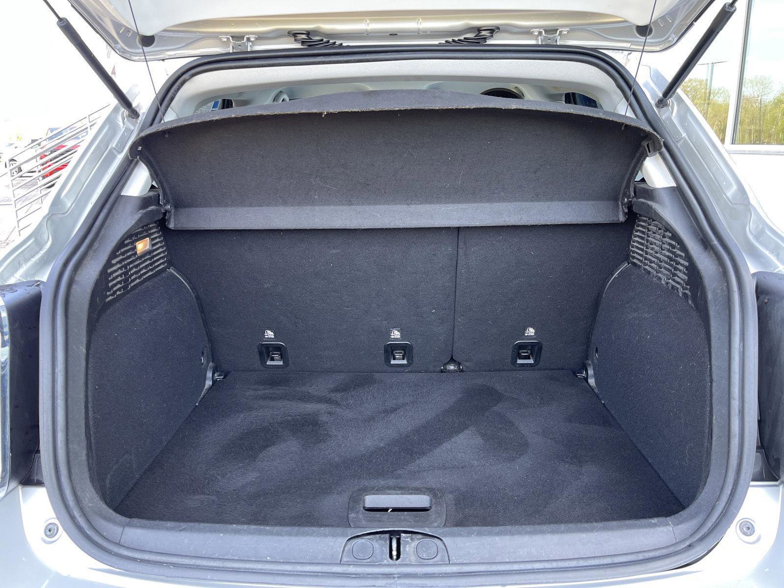 Used 2016 FIAT 500X Lounge image 35