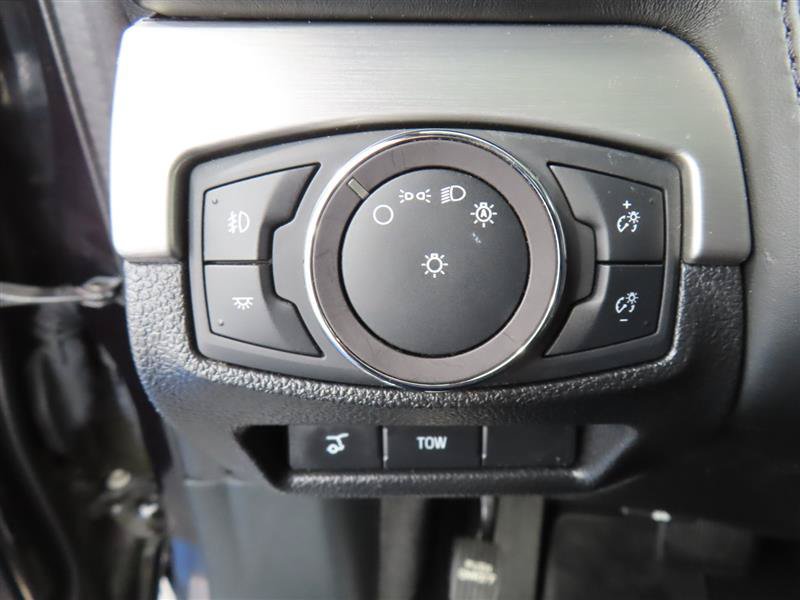 Used 2019 Ford Explorer Platinum AWD/4WD image 22